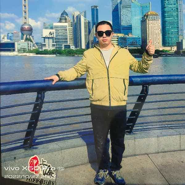 34岁岁江苏单身帅哥 - 德宏吉缘网