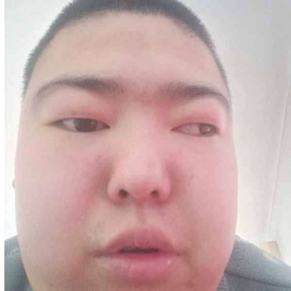 24岁岁内蒙古单身帅哥 - 德宏吉缘网