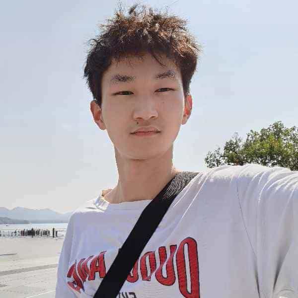 24岁岁云南单身帅哥 - 德宏吉缘网
