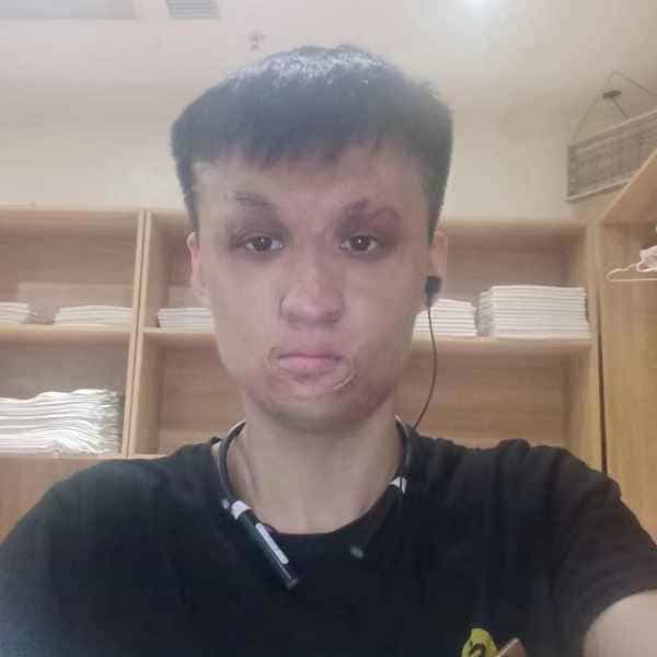 27岁岁山东单身帅哥 - 德宏吉缘网