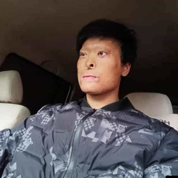 34岁岁河南单身帅哥 - 德宏吉缘网