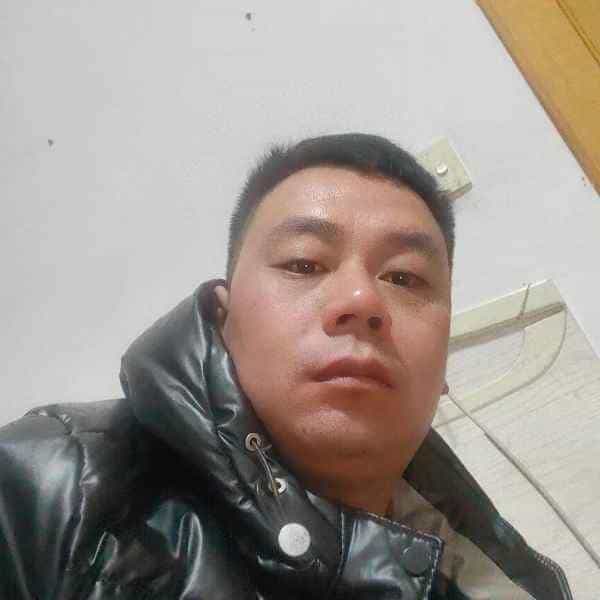 35岁岁河北单身帅哥 - 德宏吉缘网