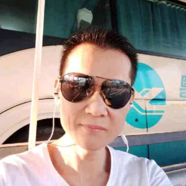 35岁岁广东单身帅哥 - 德宏吉缘网