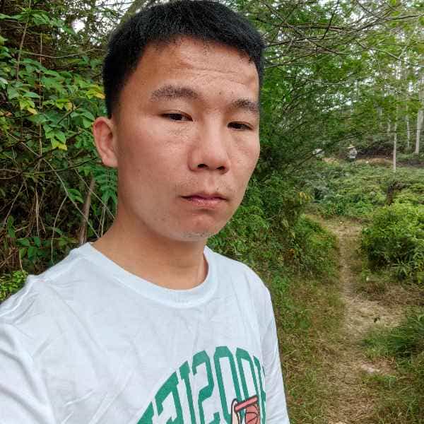 35岁岁广东单身帅哥 - 德宏吉缘网