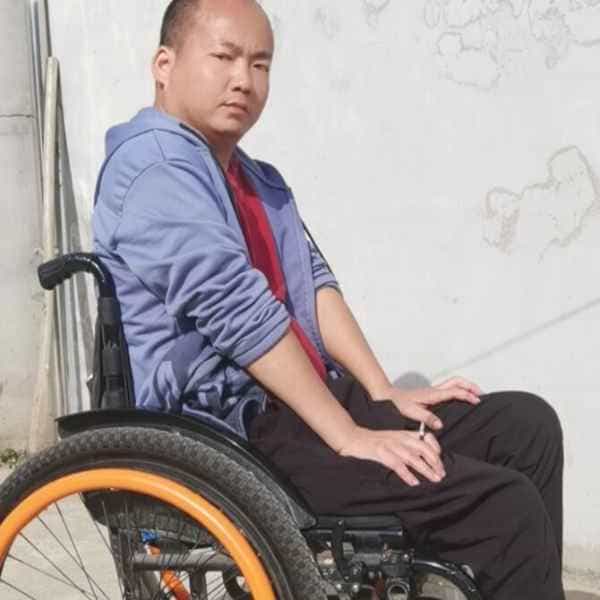 37岁岁陕西单身帅哥 - 德宏吉缘网