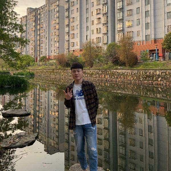24岁岁河南单身帅哥 - 德宏吉缘网