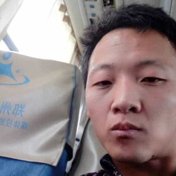 35岁岁河南单身帅哥 - 德宏吉缘网