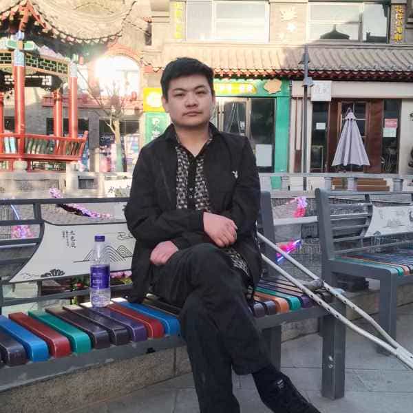 35岁岁甘肃单身帅哥 - 德宏吉缘网