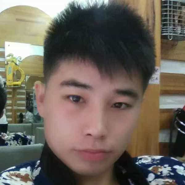 32岁岁湖北单身帅哥 - 德宏吉缘网
