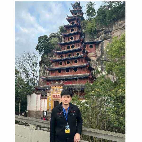 28岁岁江苏单身帅哥 - 德宏吉缘网