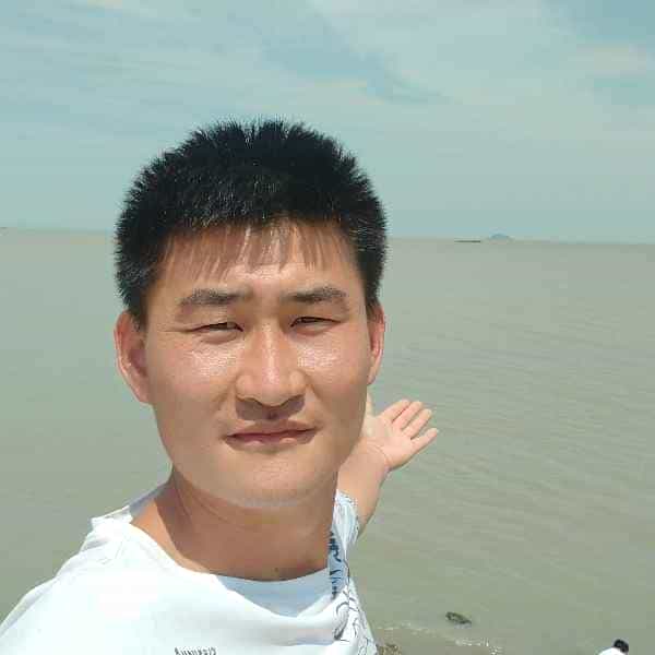 32岁岁山东单身帅哥 - 德宏吉缘网