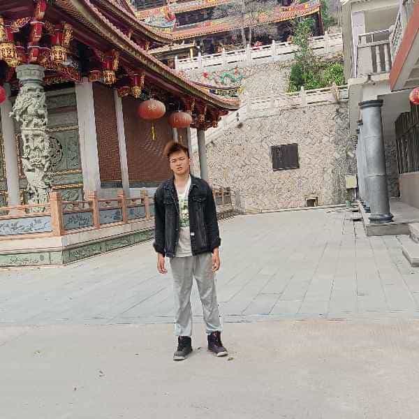 28岁岁江西单身帅哥 - 德宏吉缘网