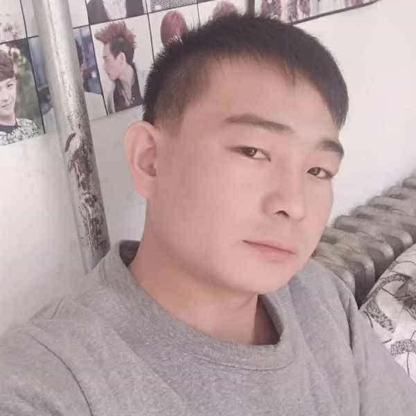 33岁岁河北单身帅哥 - 德宏吉缘网