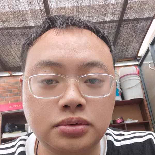34岁岁江西单身帅哥 - 德宏吉缘网