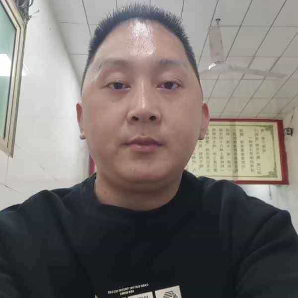 37岁岁陕西单身帅哥 - 德宏吉缘网