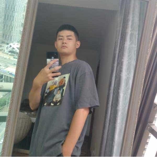 35岁岁贵州单身帅哥 - 德宏吉缘网