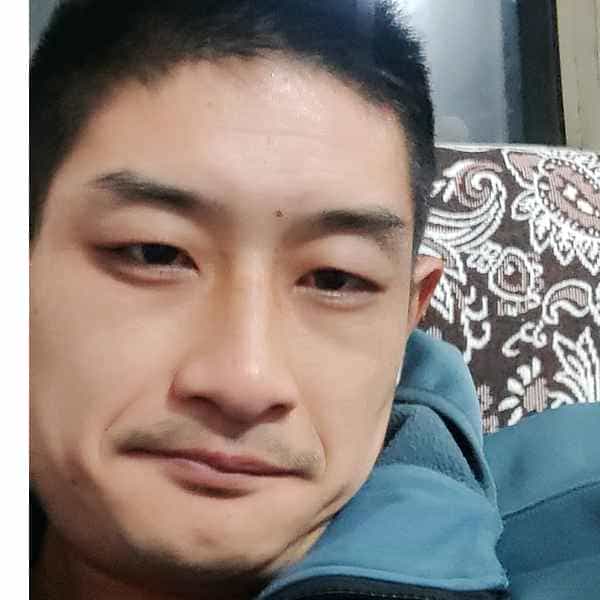 32岁岁湖北单身帅哥 - 德宏吉缘网