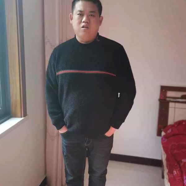 33岁岁重庆单身帅哥 - 德宏吉缘网