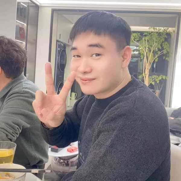 32岁岁浙江单身帅哥 - 德宏吉缘网