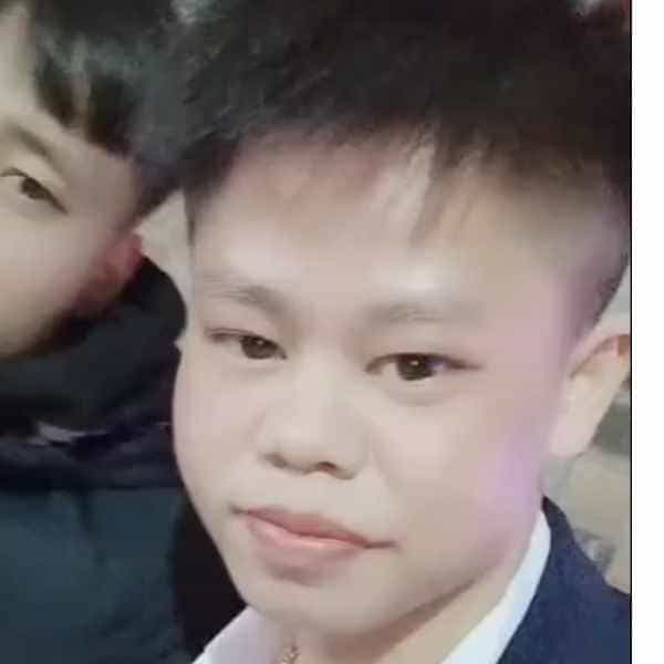 35岁岁广西单身帅哥 - 德宏吉缘网