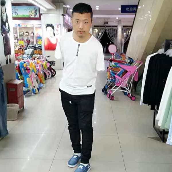 35岁岁河南单身帅哥 - 德宏吉缘网