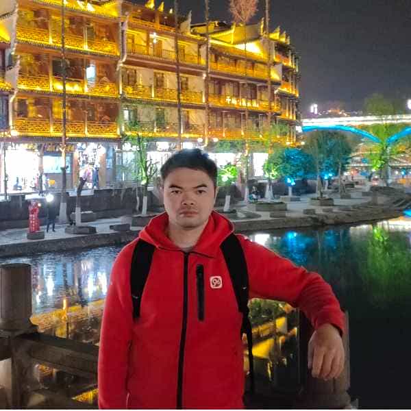 39岁岁广东单身帅哥 - 德宏吉缘网