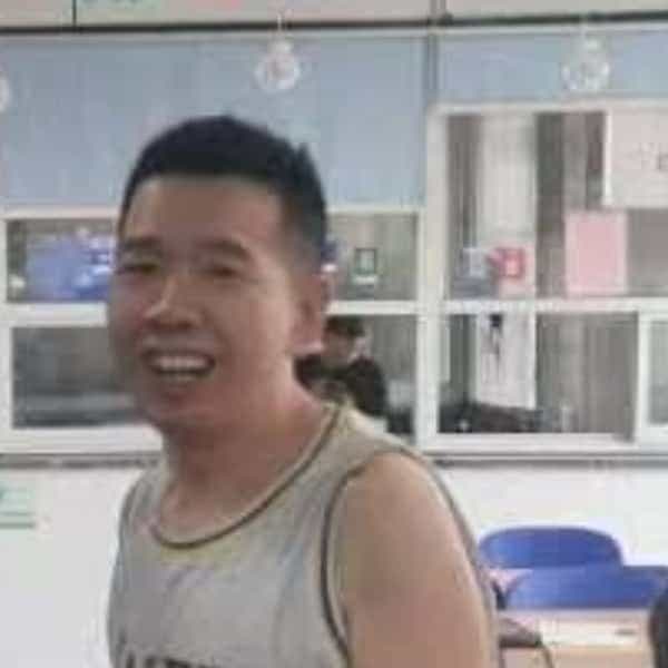40岁岁河北单身帅哥 - 德宏吉缘网