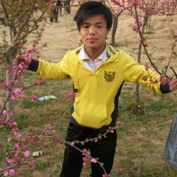 37岁岁山东单身帅哥 - 德宏吉缘网