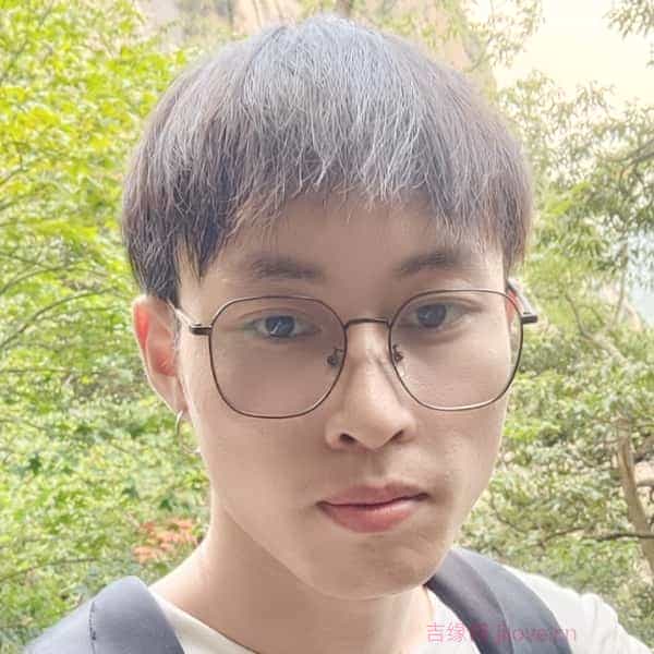 31岁岁四川单身帅哥 - 德宏吉缘网