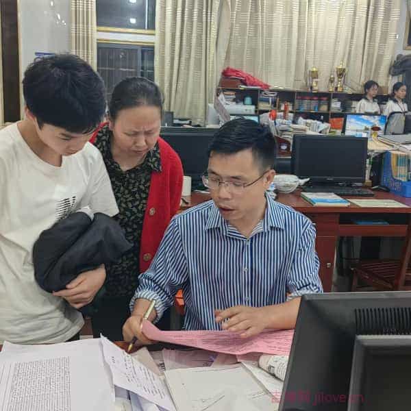 36岁岁湖南单身帅哥 - 德宏吉缘网